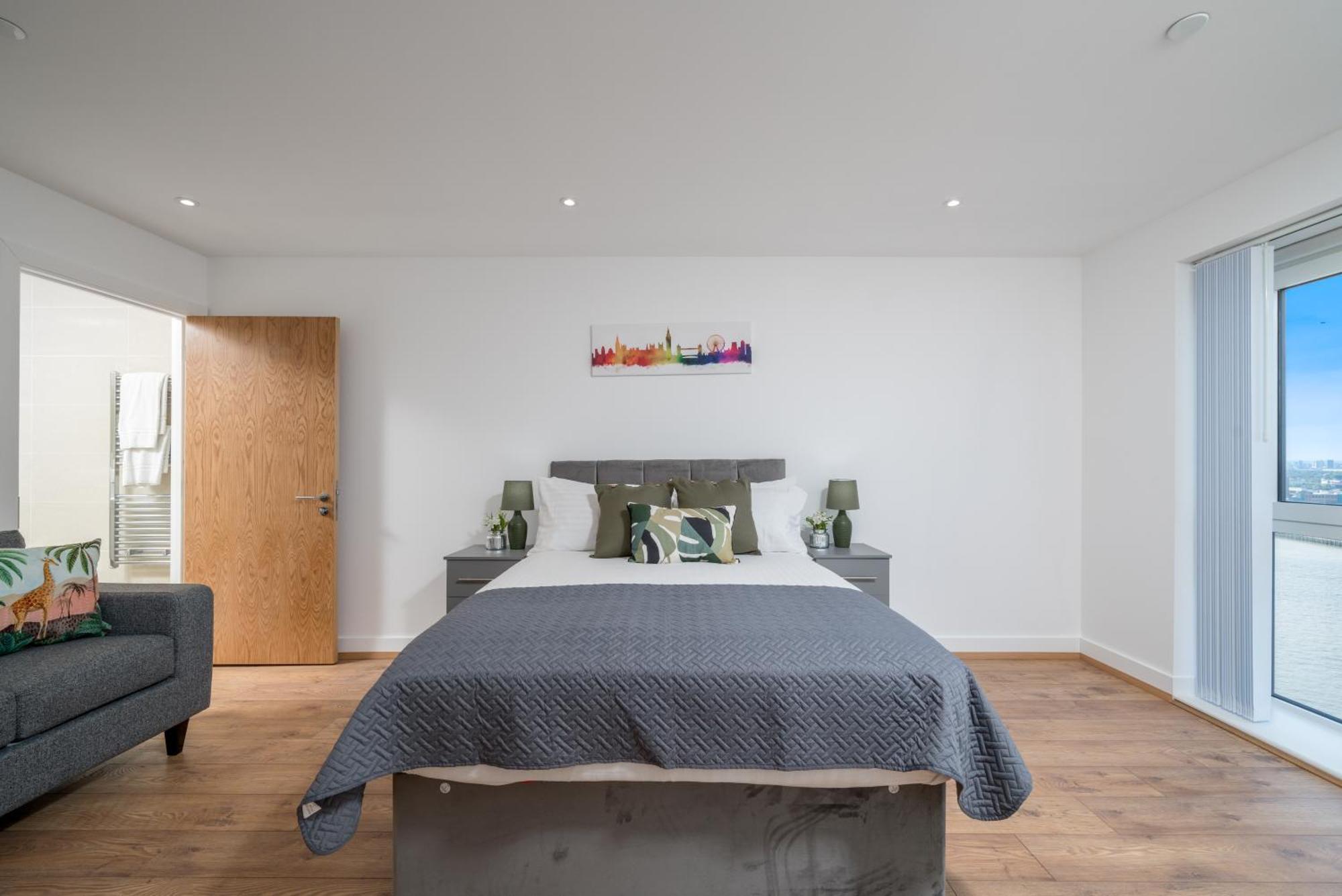 Skyvillion - London River Thames Top Floor Apartments By Woolwich Ferry, Mins To London Excel, O2 Arena , London City Airport With Parking المظهر الخارجي الصورة
