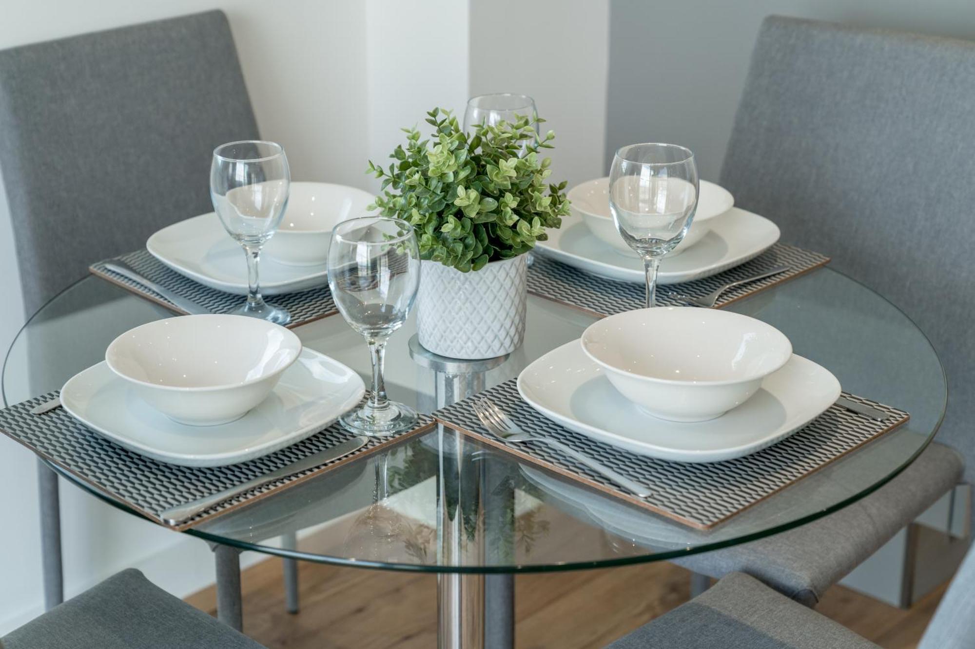 Skyvillion - London River Thames Top Floor Apartments By Woolwich Ferry, Mins To London Excel, O2 Arena , London City Airport With Parking المظهر الخارجي الصورة